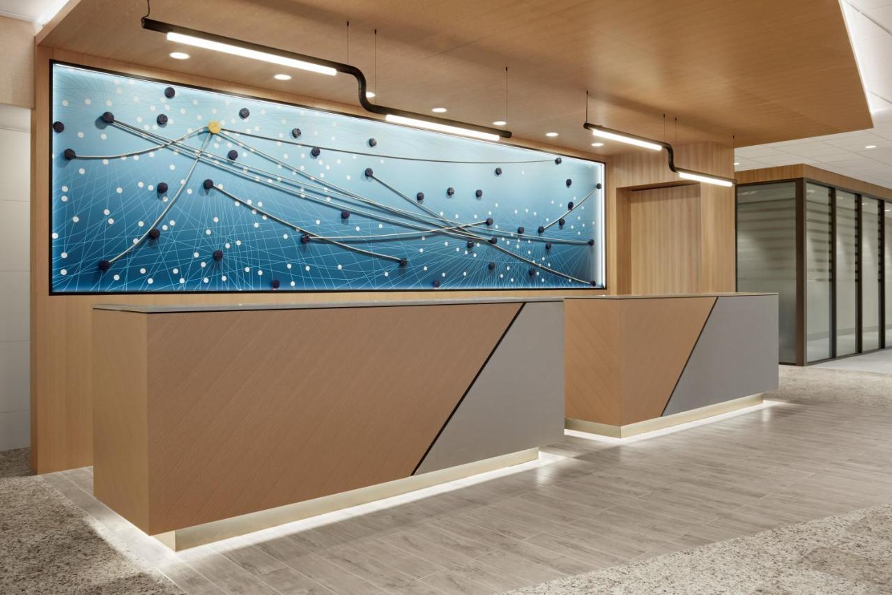 Delta Hotels Calgary Airport In-Terminal Kültér fotó