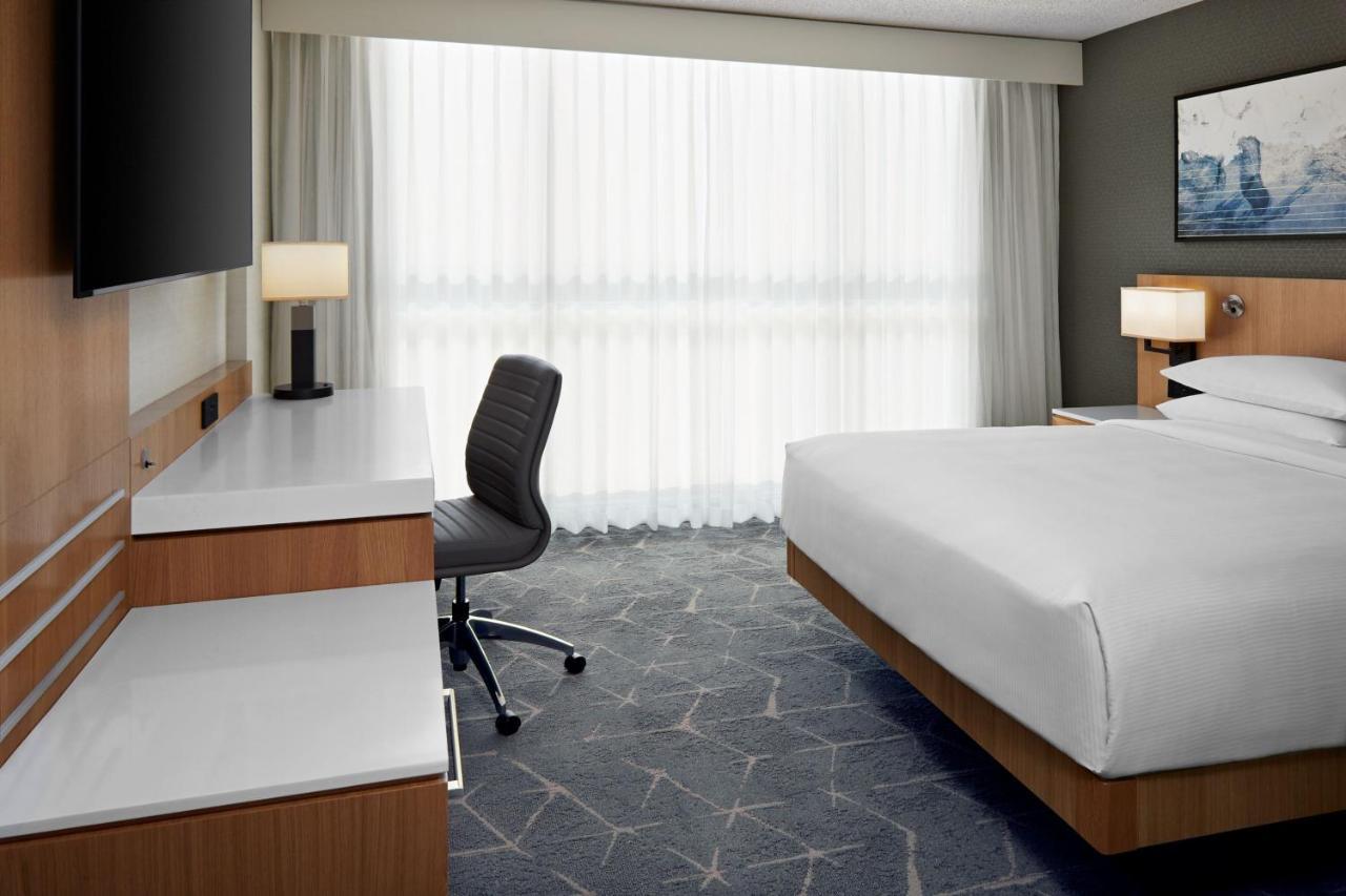 Delta Hotels Calgary Airport In-Terminal Kültér fotó